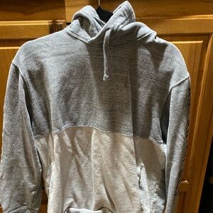 AE large sweatshirt